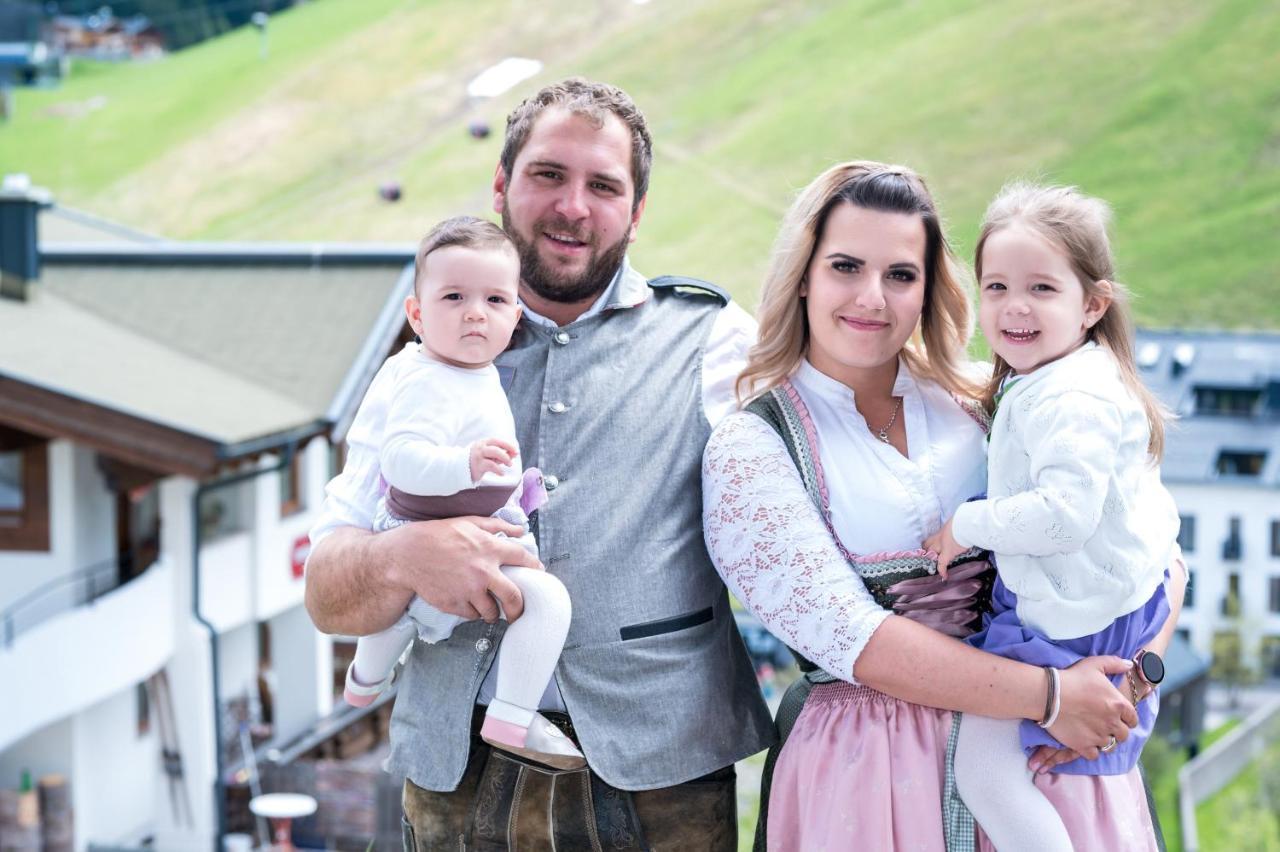 Landhaus-Pension Pattis Saalbach-Hinterglemm Exteriör bild